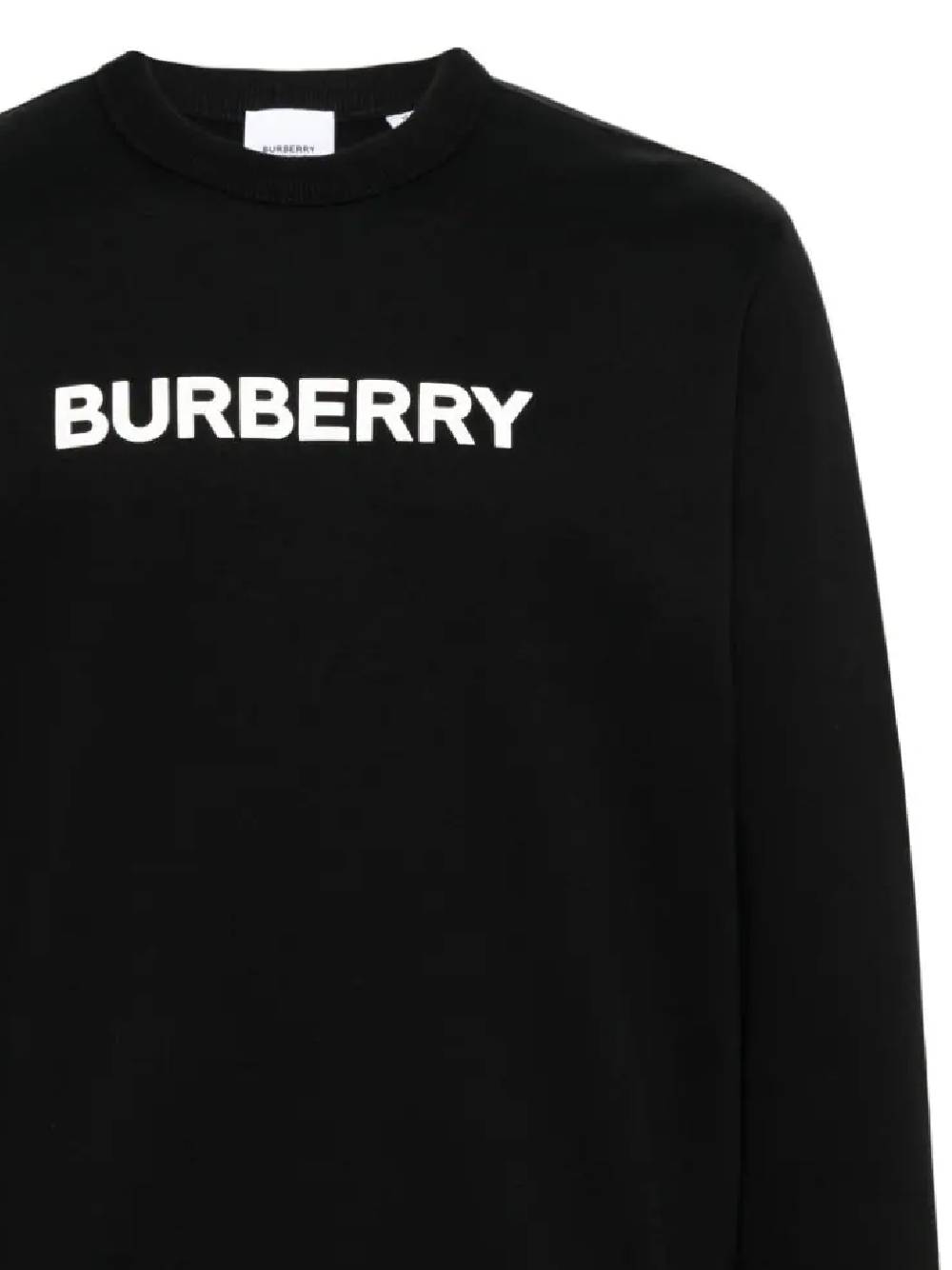 Burberry 8083142 Man Black Sweaters - Zuklat